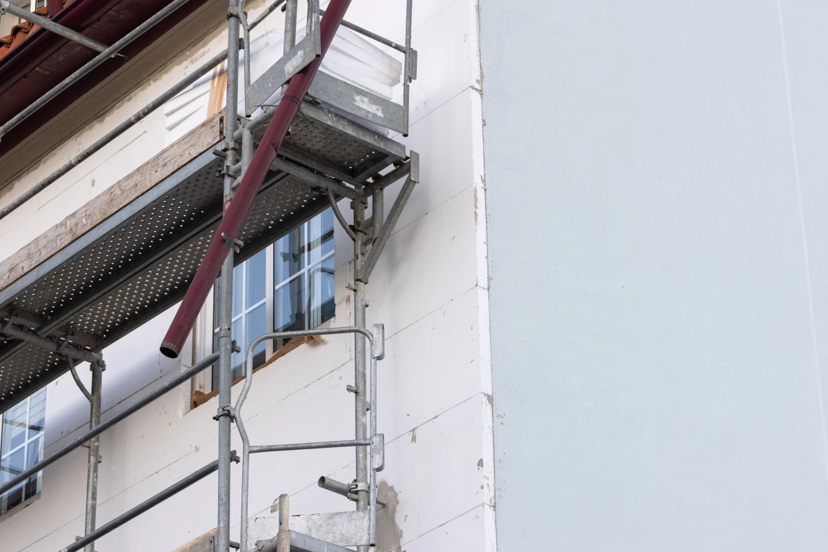 Rénovation de façades : Guide complet des coûts et démarches administratives